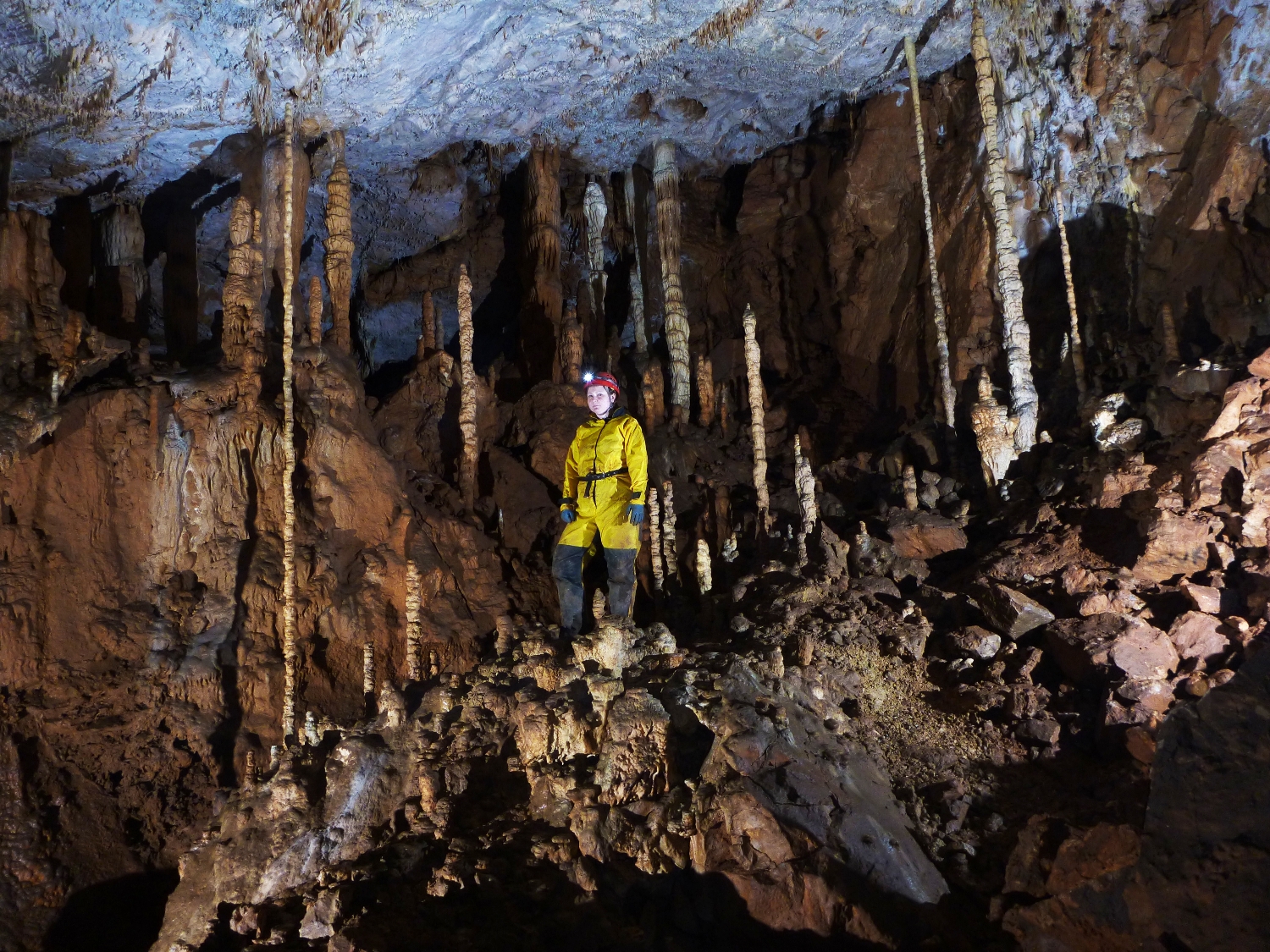 Čertova diera (Devil`s hole) – a part of the Domica-Baradla cave system (Slovakia)