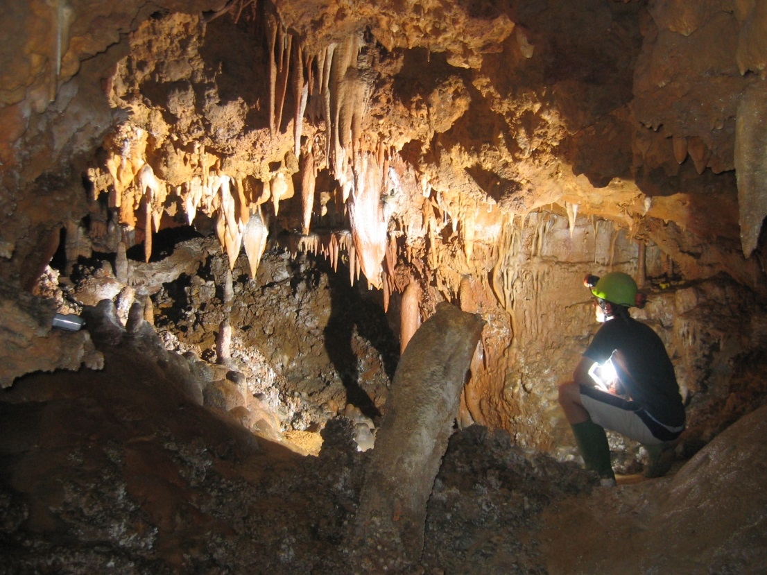 Poster: 12,000 years of rainfall history revealed by stalagmite deposits from Cueva de Asiul (Matienzo, N. Spain)