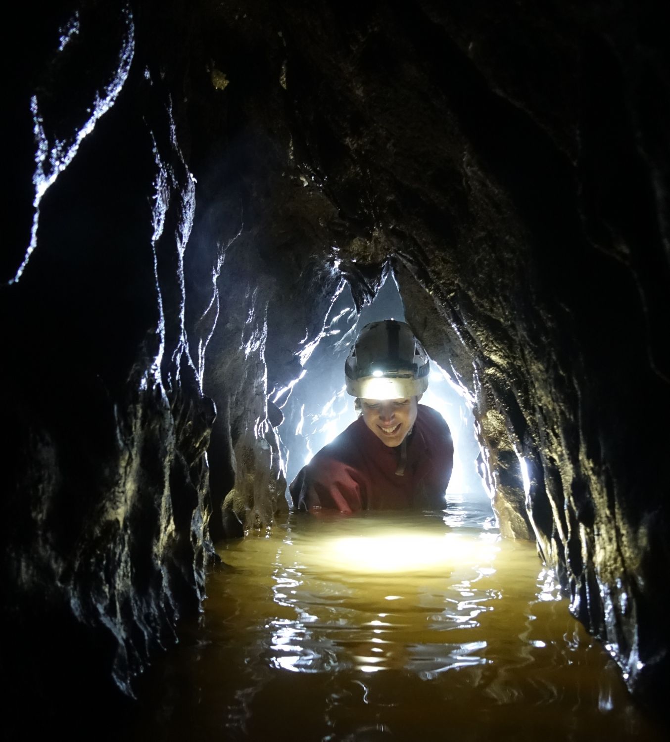 Gower's newest cave,  Ogof New Park.    A 2024 film of its discovery and a science report.